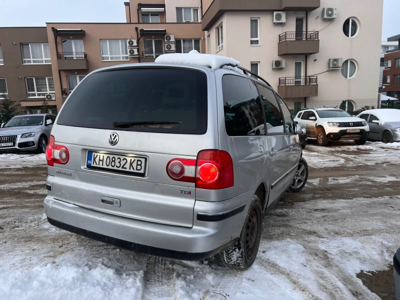 VW Sharan 1.9 TDI, снимка 5 - Автомобили и джипове - 48743335