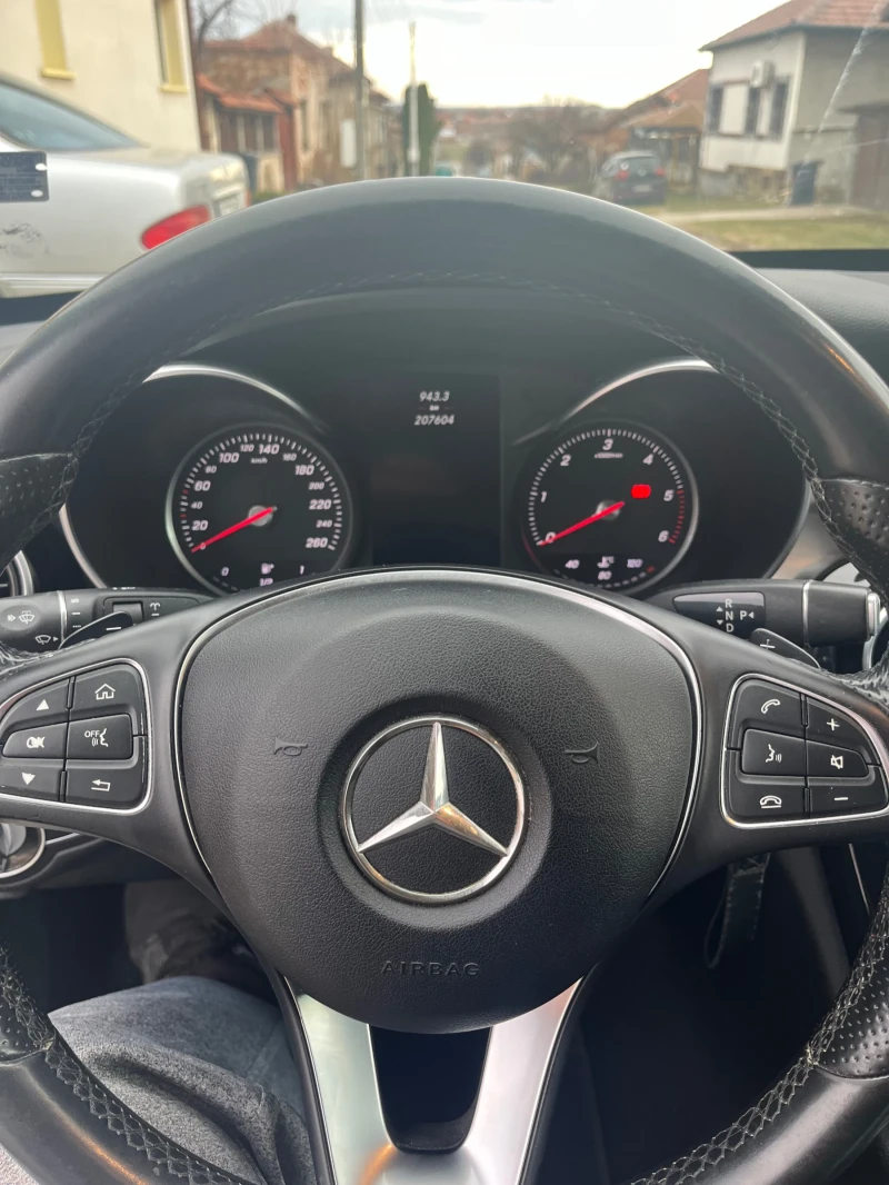 Mercedes-Benz C 220, снимка 12 - Автомобили и джипове - 52658222
