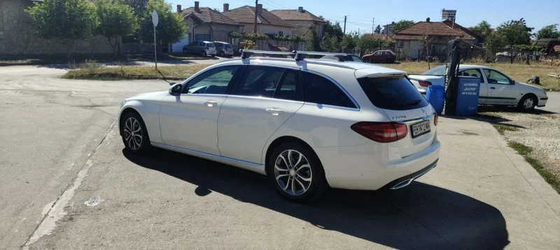 Mercedes-Benz C 220, снимка 5 - Автомобили и джипове - 52658222