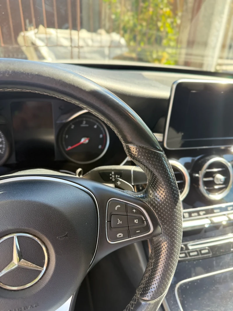 Mercedes-Benz C 220, снимка 9 - Автомобили и джипове - 52658222