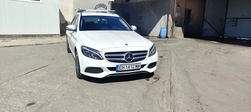 Mercedes-Benz C 220, снимка 2 - Автомобили и джипове - 52658222
