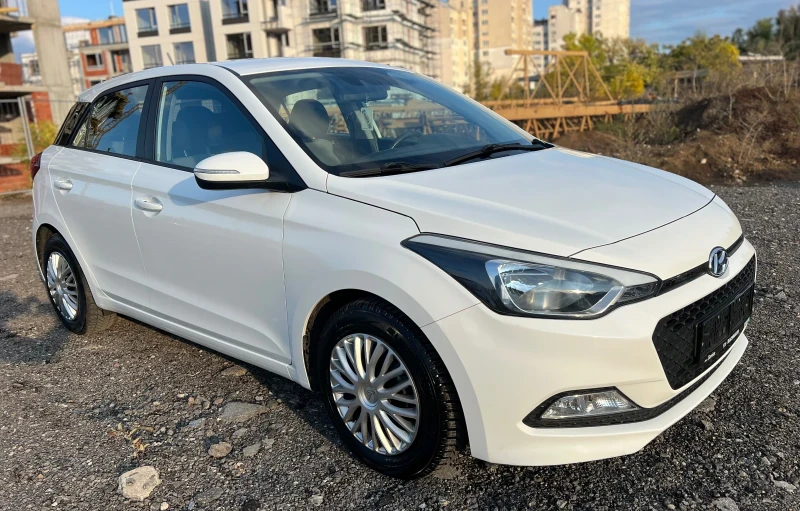 Hyundai I20 1.25i Euro//6b , снимка 3 - Автомобили и джипове - 52045147