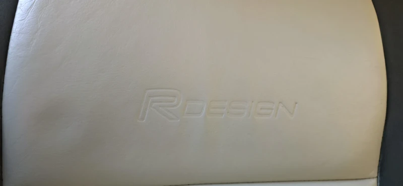 Volvo C30 T5 R-design, снимка 12 - Автомобили и джипове - 52524924