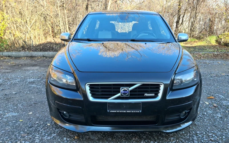 Volvo C30 T5 R-design, снимка 4 - Автомобили и джипове - 52524924