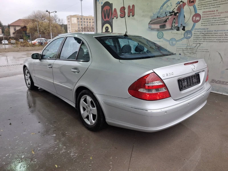 Mercedes-Benz E 320, снимка 4 - Автомобили и джипове - 52563809