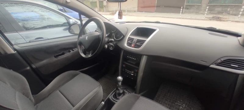Peugeot 207, снимка 6 - Автомобили и джипове - 52892158