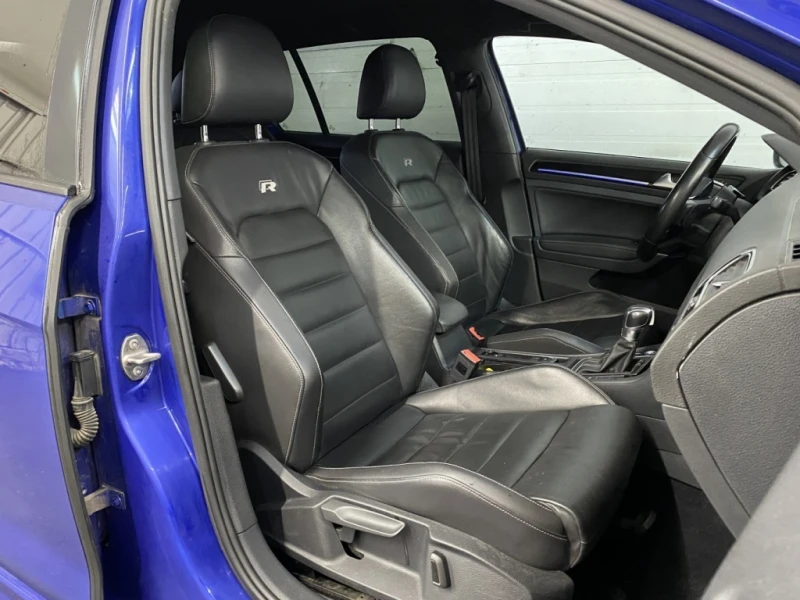 VW Golf R DSG AWD 2.0T* Keyless* NAVI* Кожа* Подгрев* Prem, снимка 11 - Автомобили и джипове - 53204483