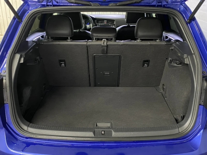 VW Golf R DSG AWD 2.0T* Keyless* NAVI* Кожа* Подгрев* Prem, снимка 16 - Автомобили и джипове - 53204483