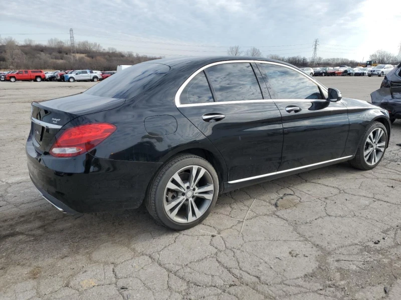 Mercedes-Benz C 300 2l 4Matic, снимка 3 - Автомобили и джипове - 53281333