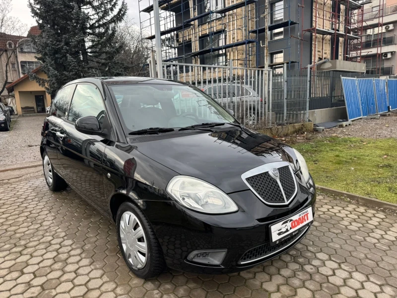 Lancia Ypsilon 1.4i/ГАЗ/РЕАЛНИ КМ ! ! !, снимка 2 - Автомобили и джипове - 53410979