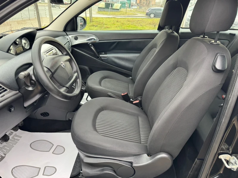 Lancia Ypsilon 1.4i/ГАЗ/РЕАЛНИ КМ ! ! !, снимка 6 - Автомобили и джипове - 53410979