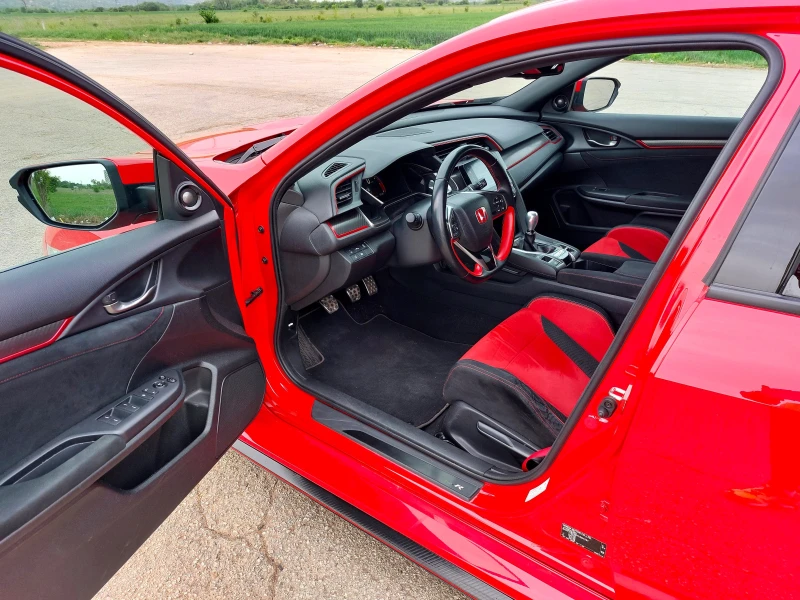 Honda Civic Type R FK8, снимка 12 - Автомобили и джипове - 53535058