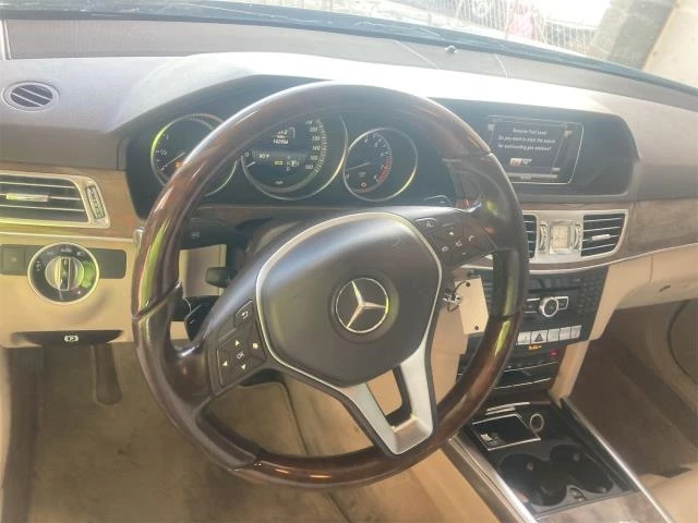 Mercedes-Benz E 350 4MATIC, снимка 8 - Автомобили и джипове - 48115275