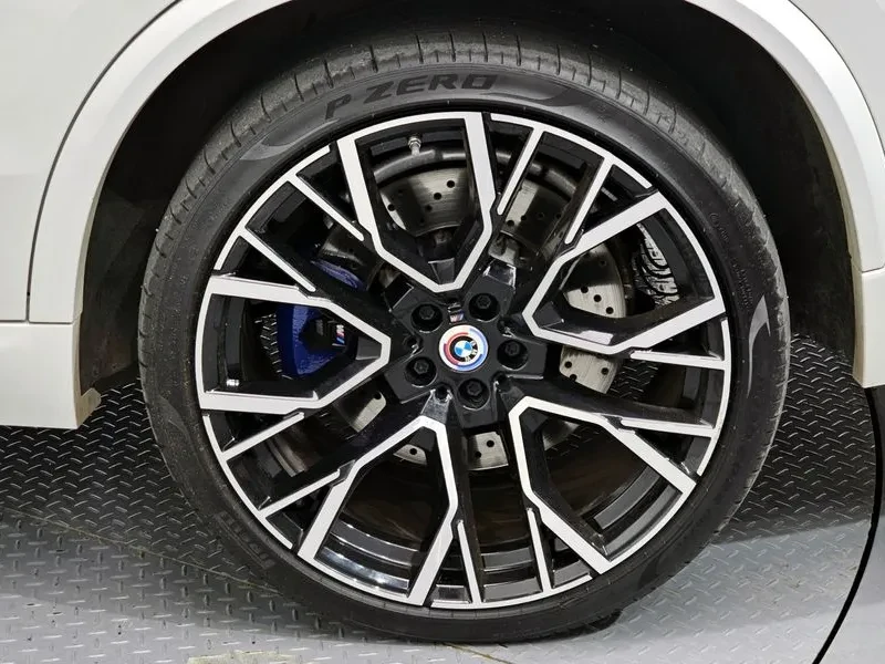 BMW X5M (G05) 4.4 Competition, снимка 5 - Автомобили и джипове - 55031446