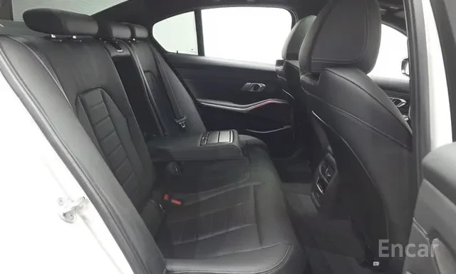 BMW 340 M SPORT PRO * 360 CAM * HEAD UP * ПАНОРАМА * , снимка 14 - Автомобили и джипове - 55772572