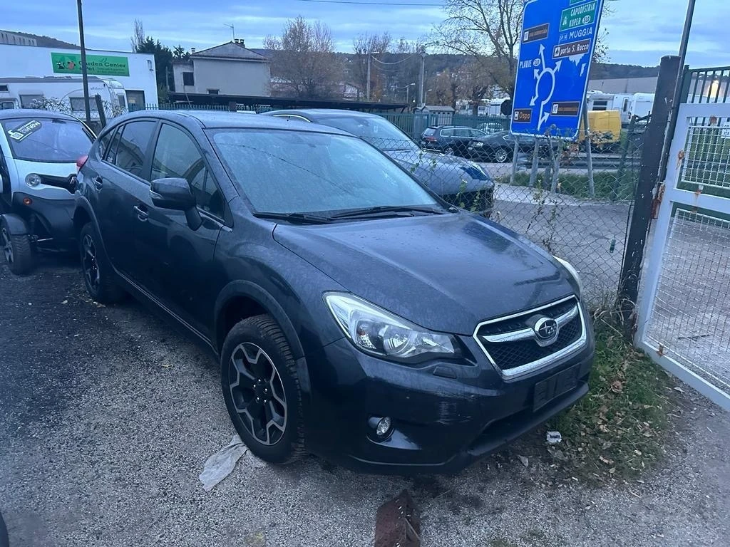 Subaru XV 2.0 На части - [1] 