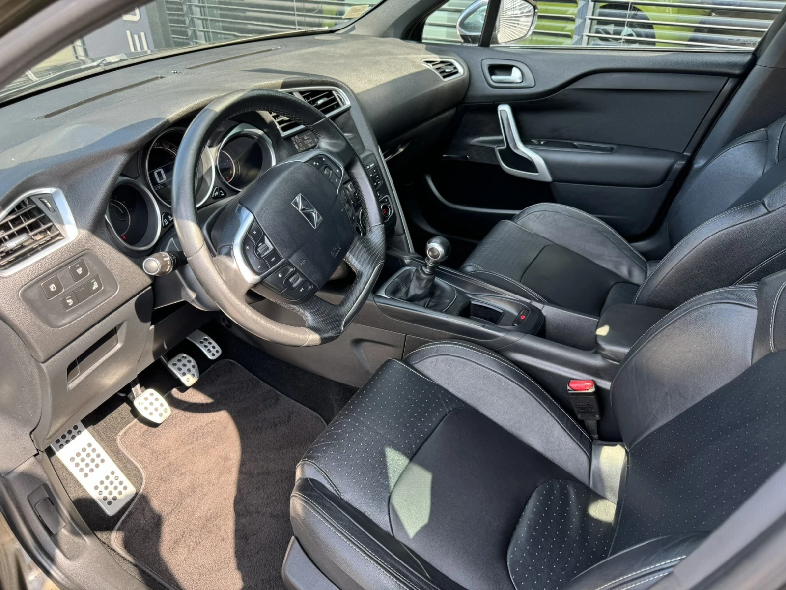 Citroen DS4 2.0 HDi / 163 HP BVM6 EURO 5 - изображение 9