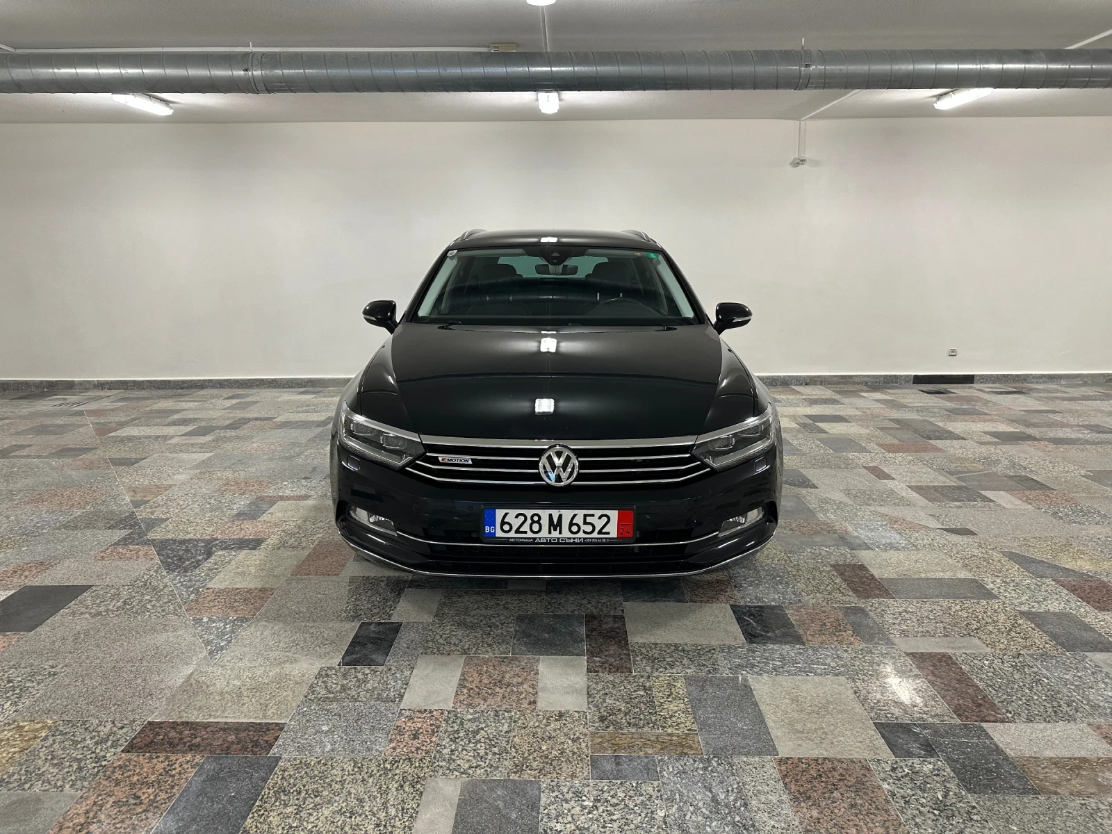 VW Passat Highline 2.0 Bitdi 240к.с Virtual ACC 4-Motion - изображение 2