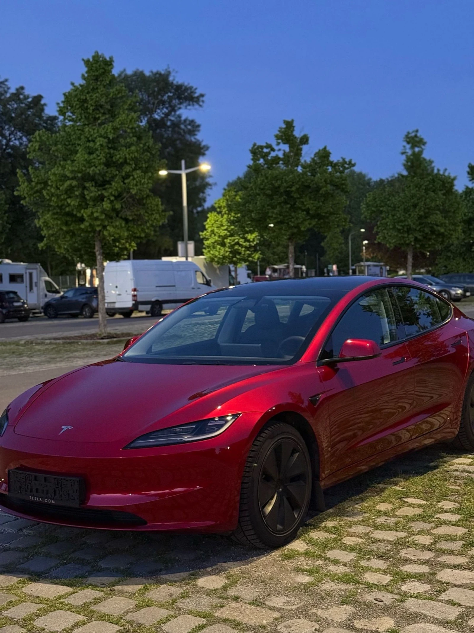 Tesla Model 3 Highland SR RWD , Enhanced Autopilot , теглич - изображение 2