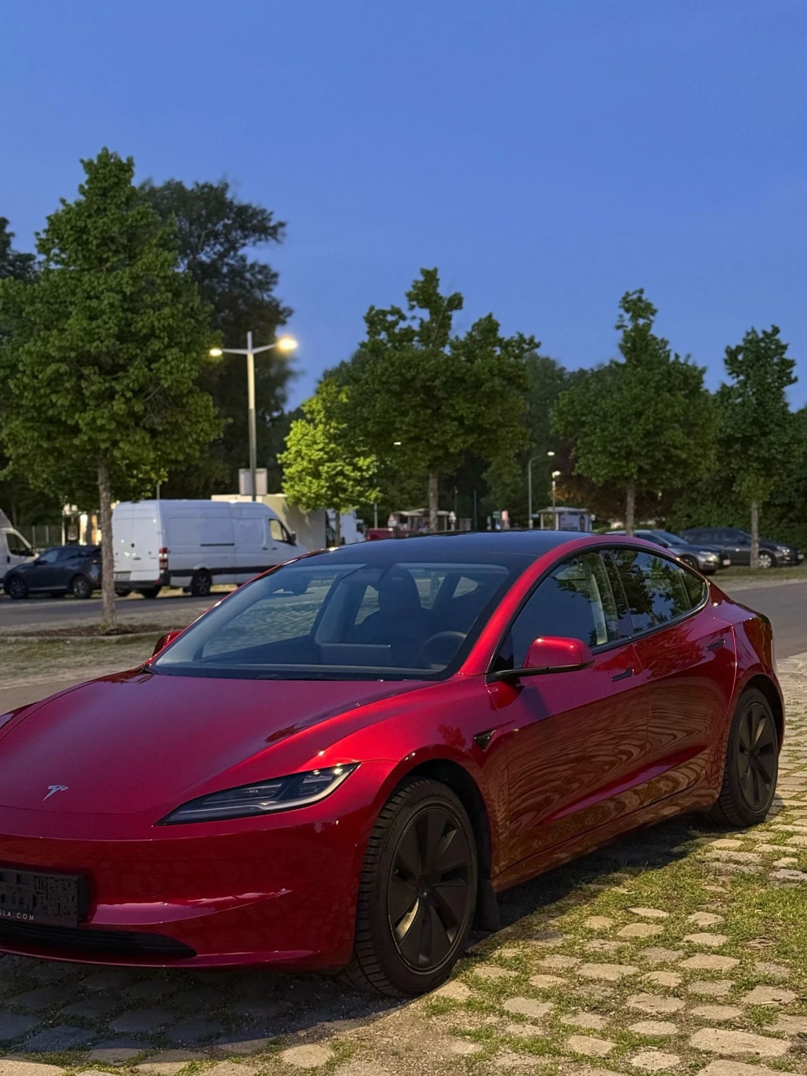 Tesla Model 3 Highland SR RWD , Enhanced Autopilot , теглич - изображение 9