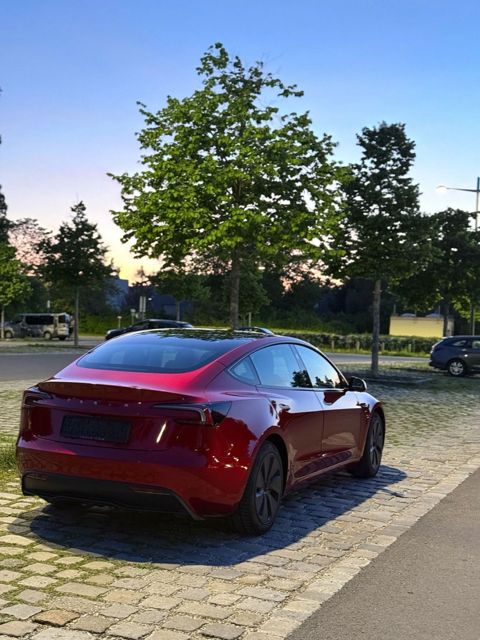 Tesla Model 3 Highland SR RWD , Enhanced Autopilot , теглич - изображение 6
