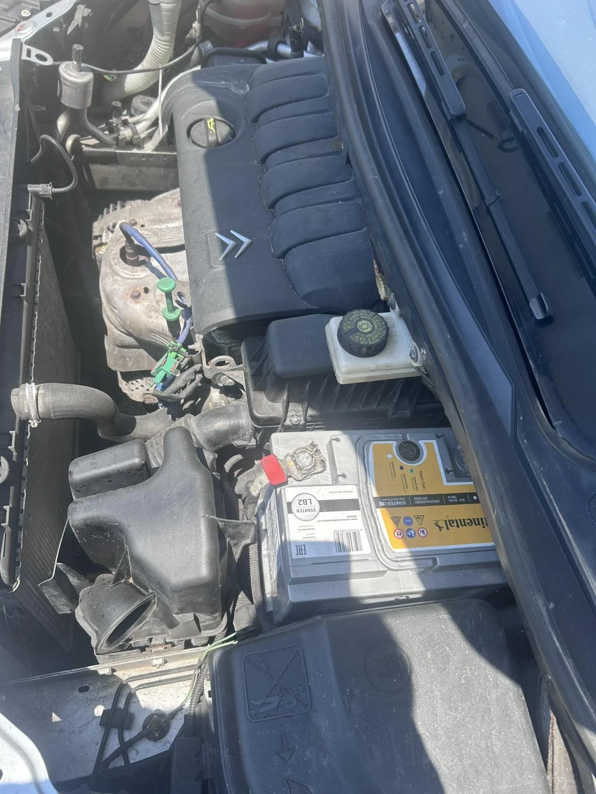 Citroen C4 1.4i - изображение 8