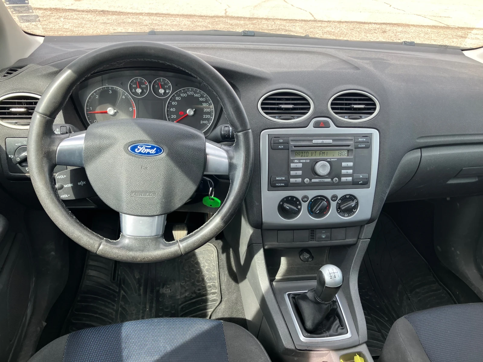 Ford Focus 1.6 - изображение 9
