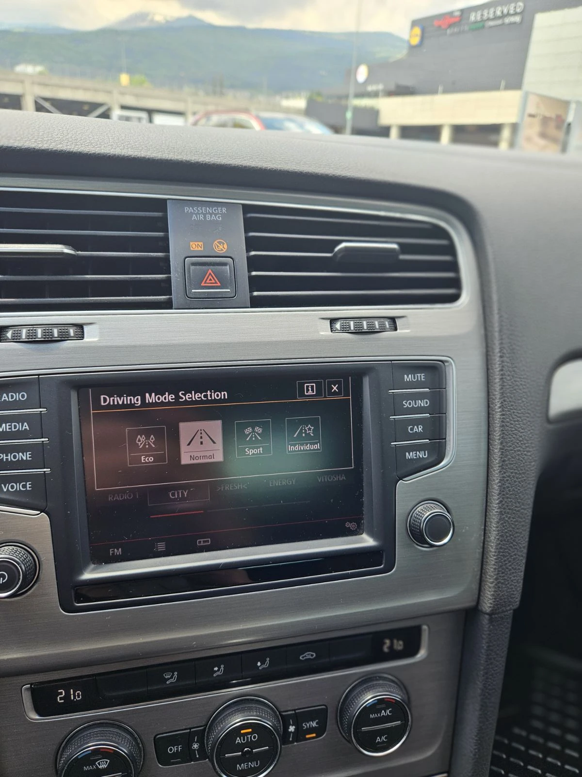 VW Golf  - изображение 9
