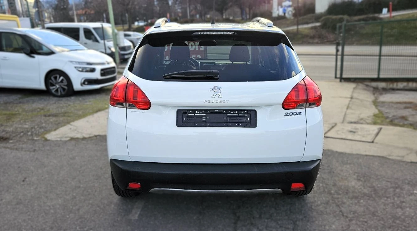 Peugeot 2008 Peugeot 2008 1.2 бензин Allure Панорама Навигация  - изображение 10