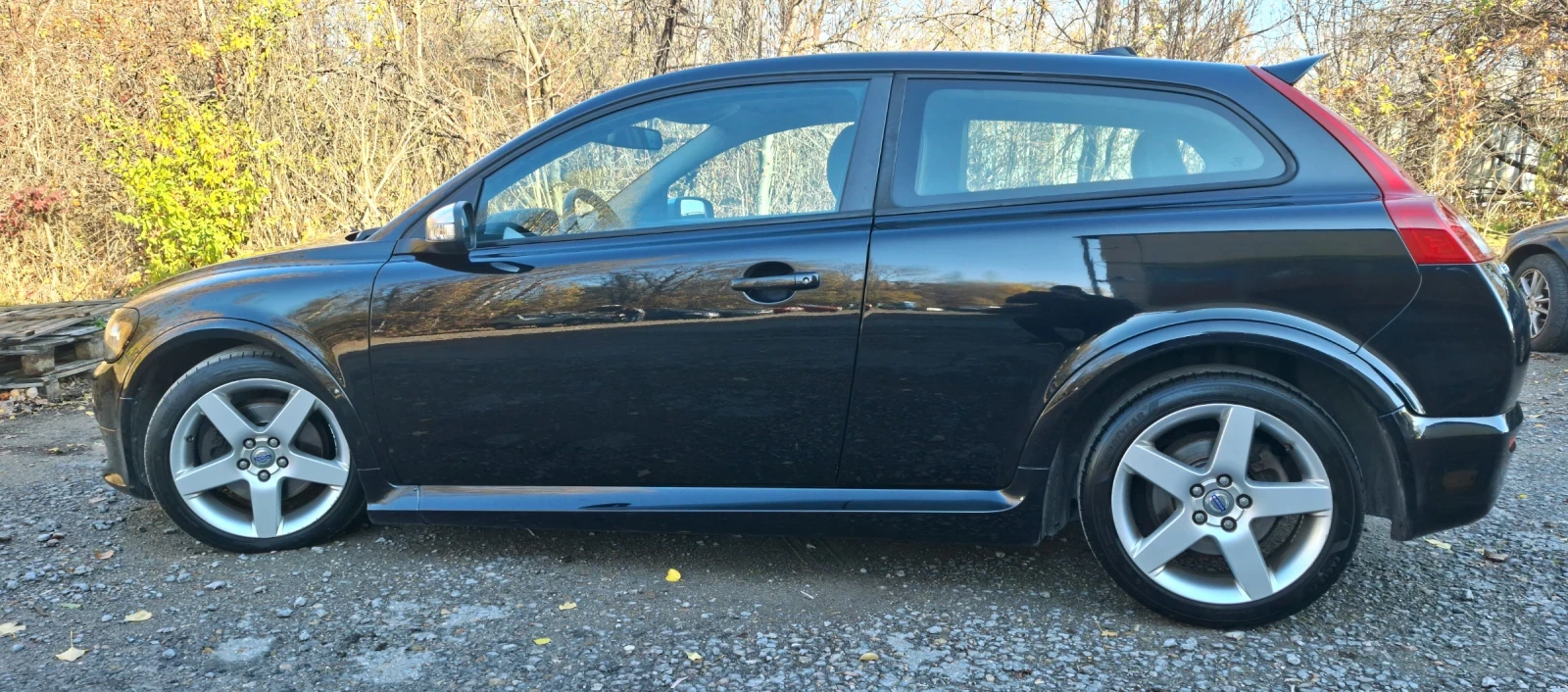 Volvo C30 T5 R-design - изображение 5