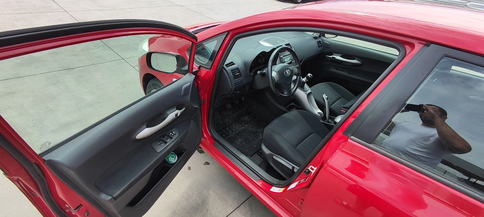 Toyota Auris 1.33 VVT-i - изображение 5