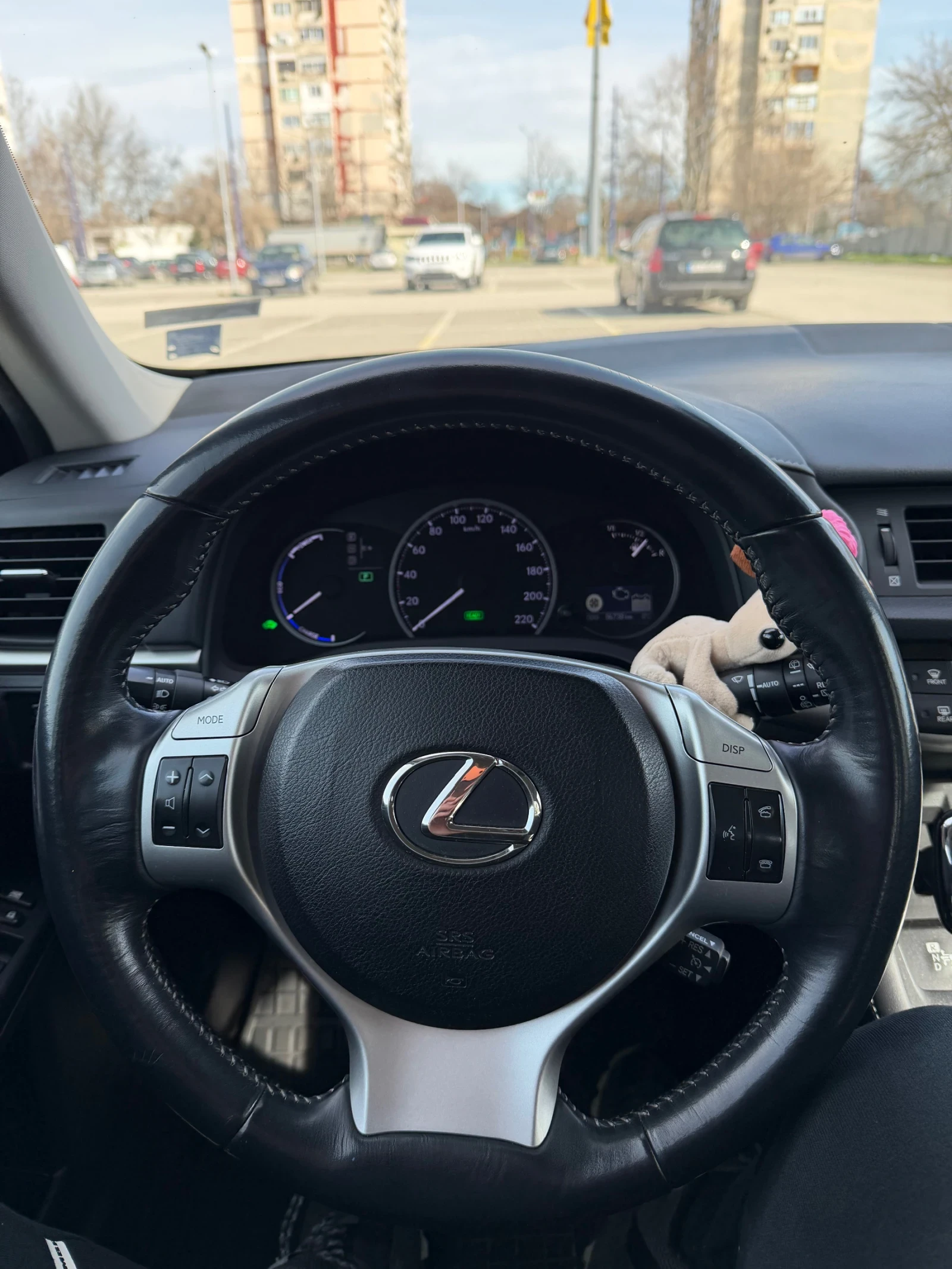 Lexus CT 200h, снимка 10 - Автомобили и джипове - 53167632