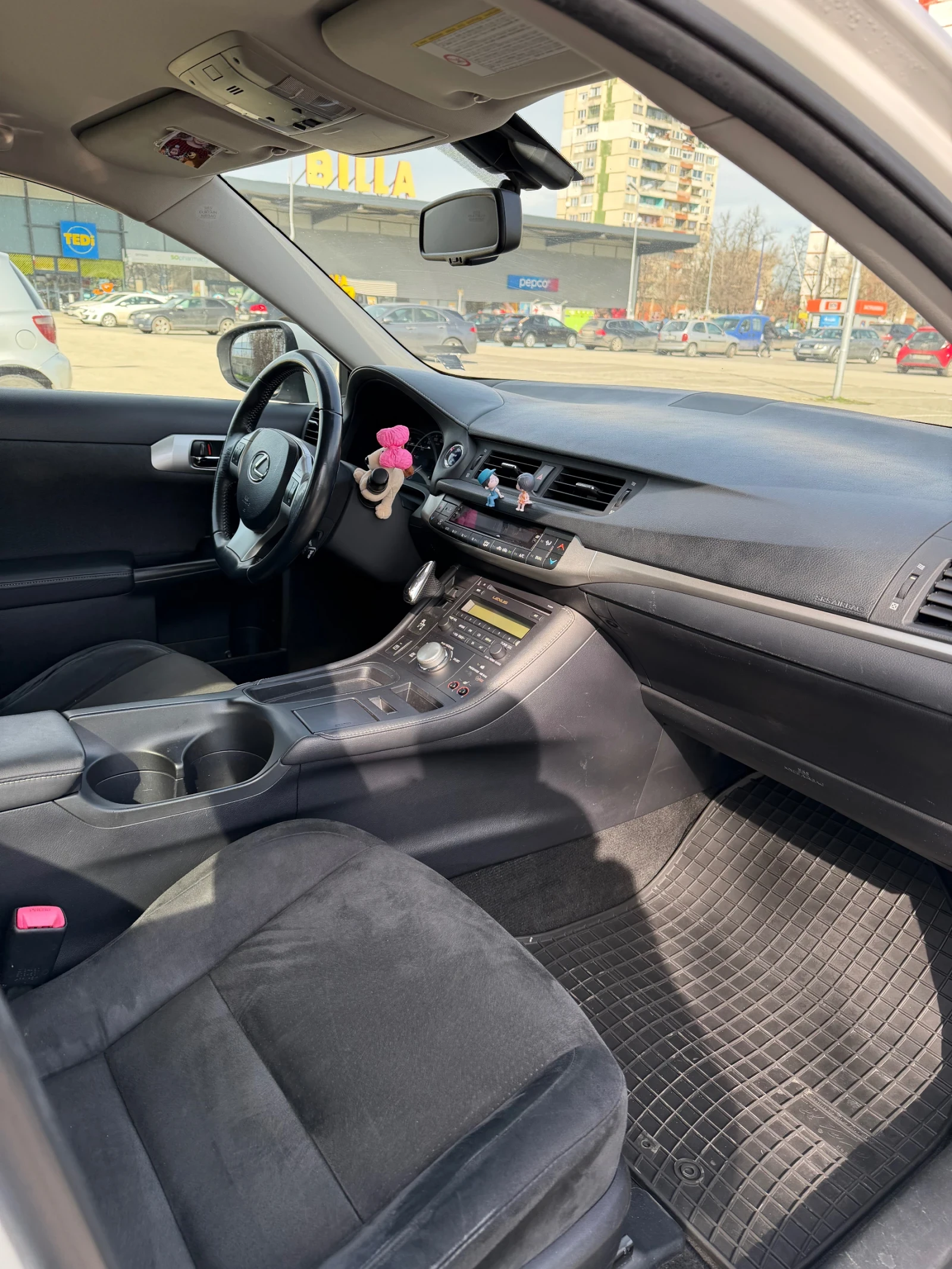 Lexus CT 200h, снимка 6 - Автомобили и джипове - 53167632