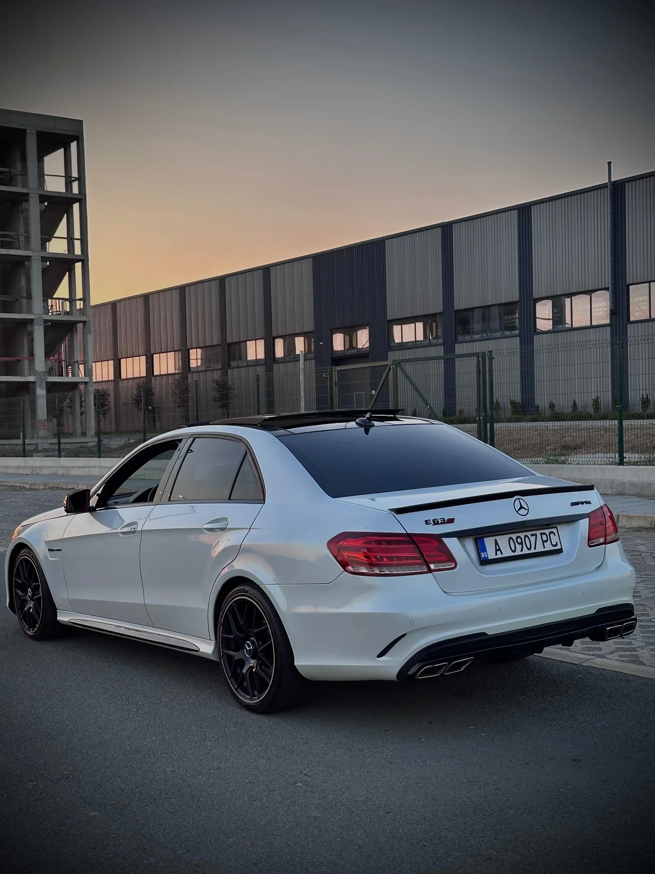 Mercedes-Benz E 500 Е550 388кс, снимка 4 - Автомобили и джипове - 55732066