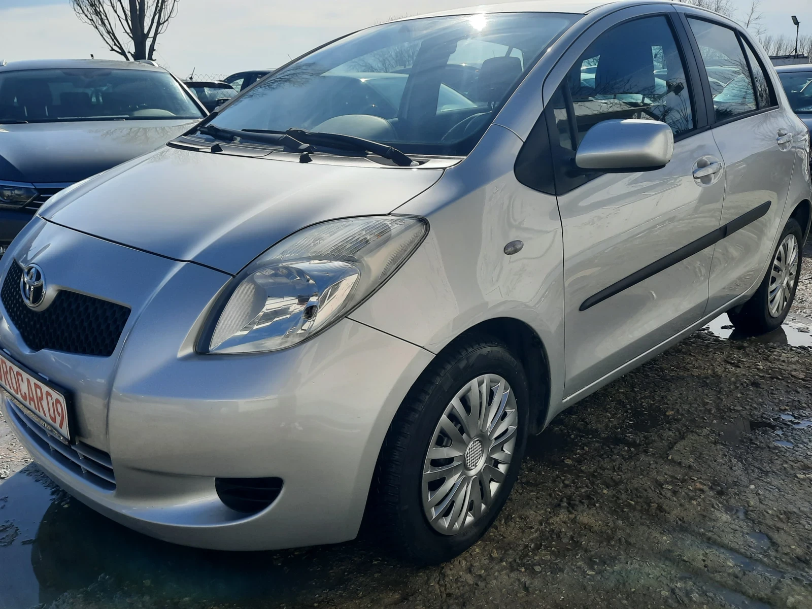 Toyota Yaris 1.3VVTI  ��������� | Mobile.bg � ����������� 1