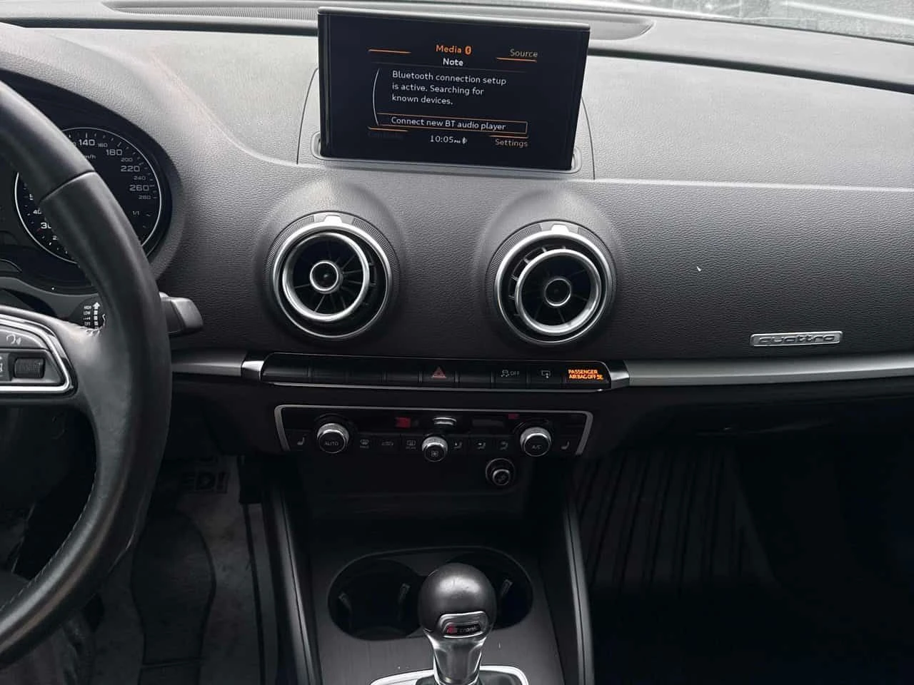 Audi A3 * 2.0T Komfort * CARFAX * ПАНОРАМА * KEYLESS *  - изображение 9