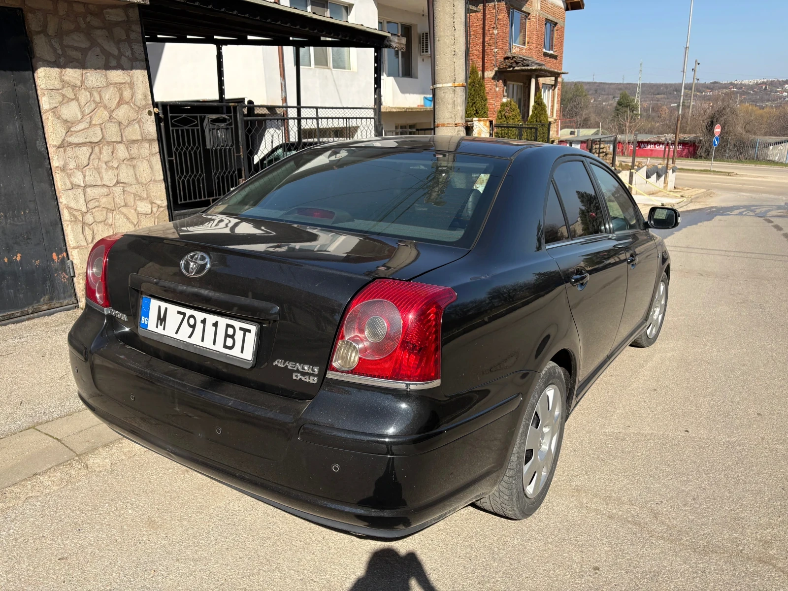 Toyota Avensis 2.2 D-cat, снимка 11 - Автомобили и джипове - 53953231