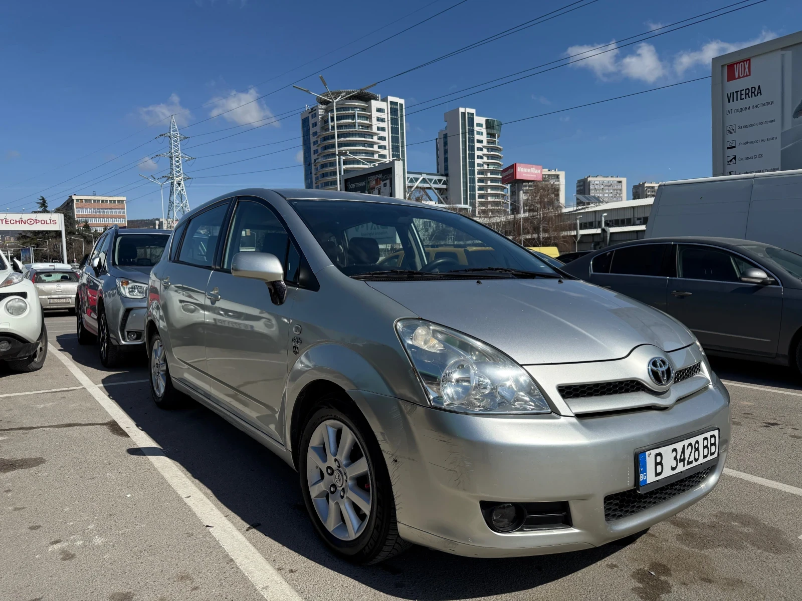 Toyota Corolla verso, снимка 2 - Автомобили и джипове - 53975672