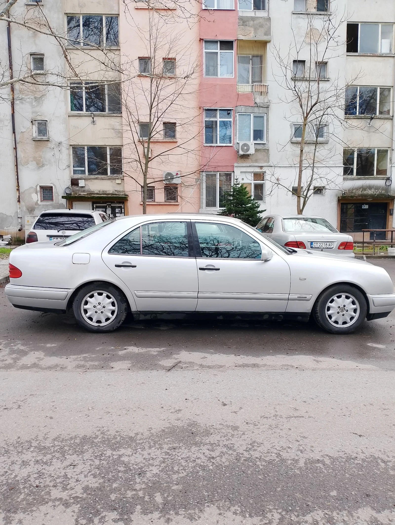 Mercedes-Benz E 250 W210 E250D, снимка 3 - Автомобили и джипове - 54014653