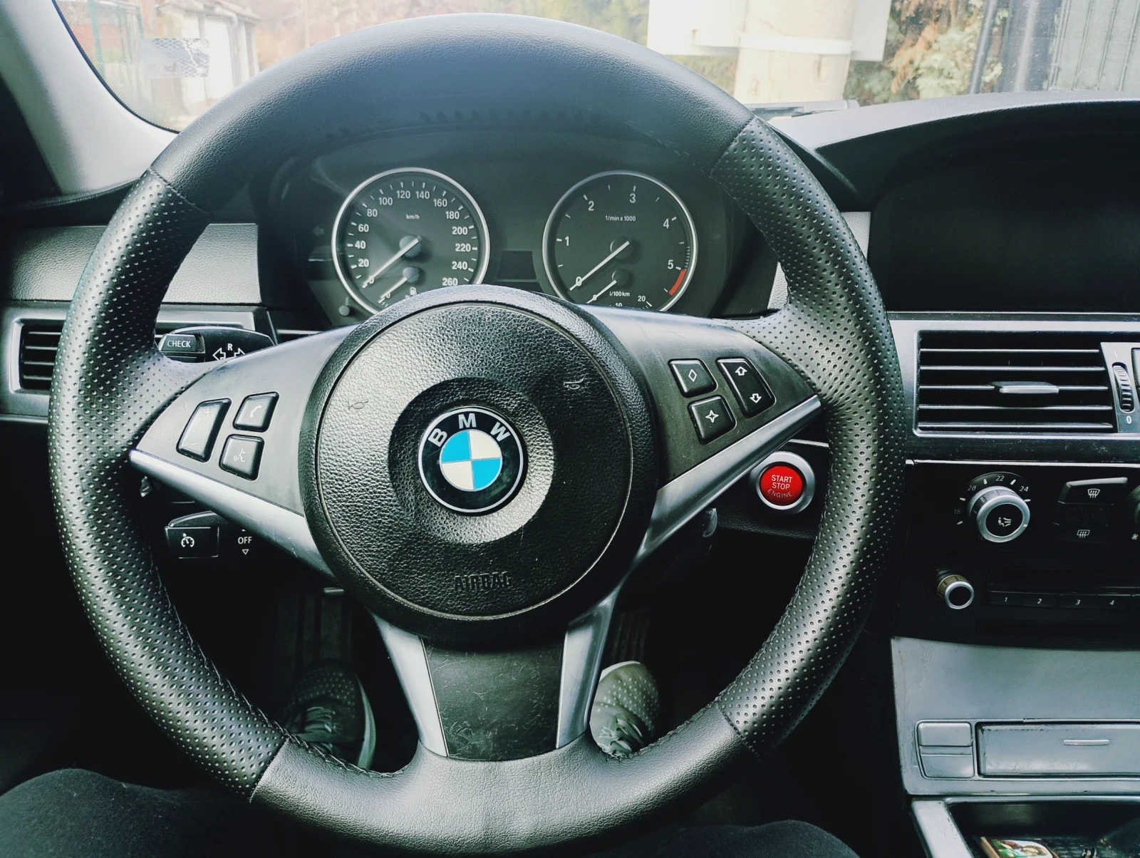 BMW 525, снимка 9 - Автомобили и джипове - 54048277