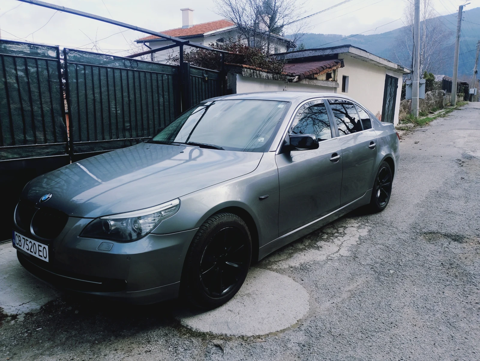 BMW 525, снимка 2 - Автомобили и джипове - 54048277