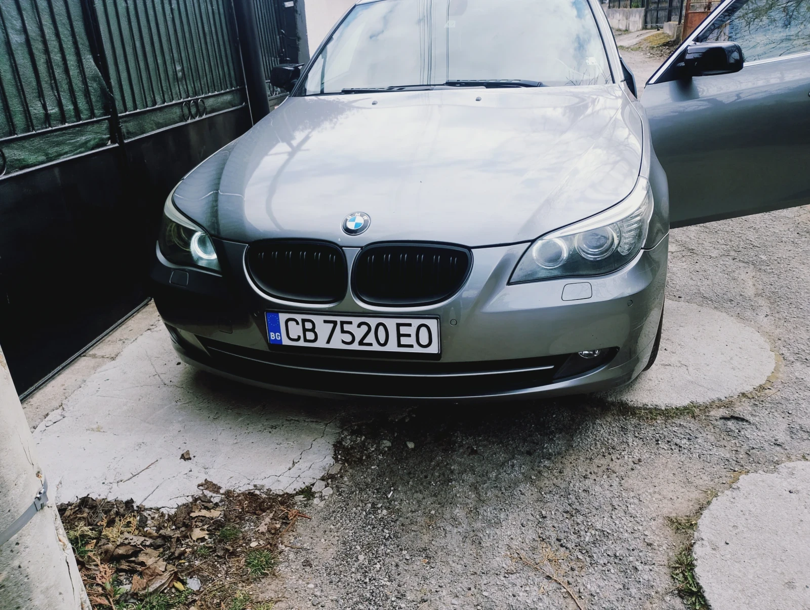 BMW 525, снимка 7 - Автомобили и джипове - 54048277