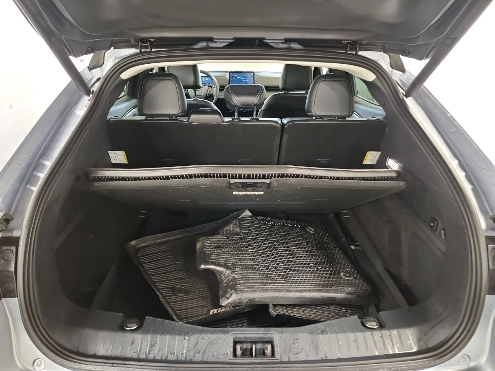 Ford Mustang Mach-E Premium* 360View* Keyless* Ambient | Mobile.bg � ����������� 15