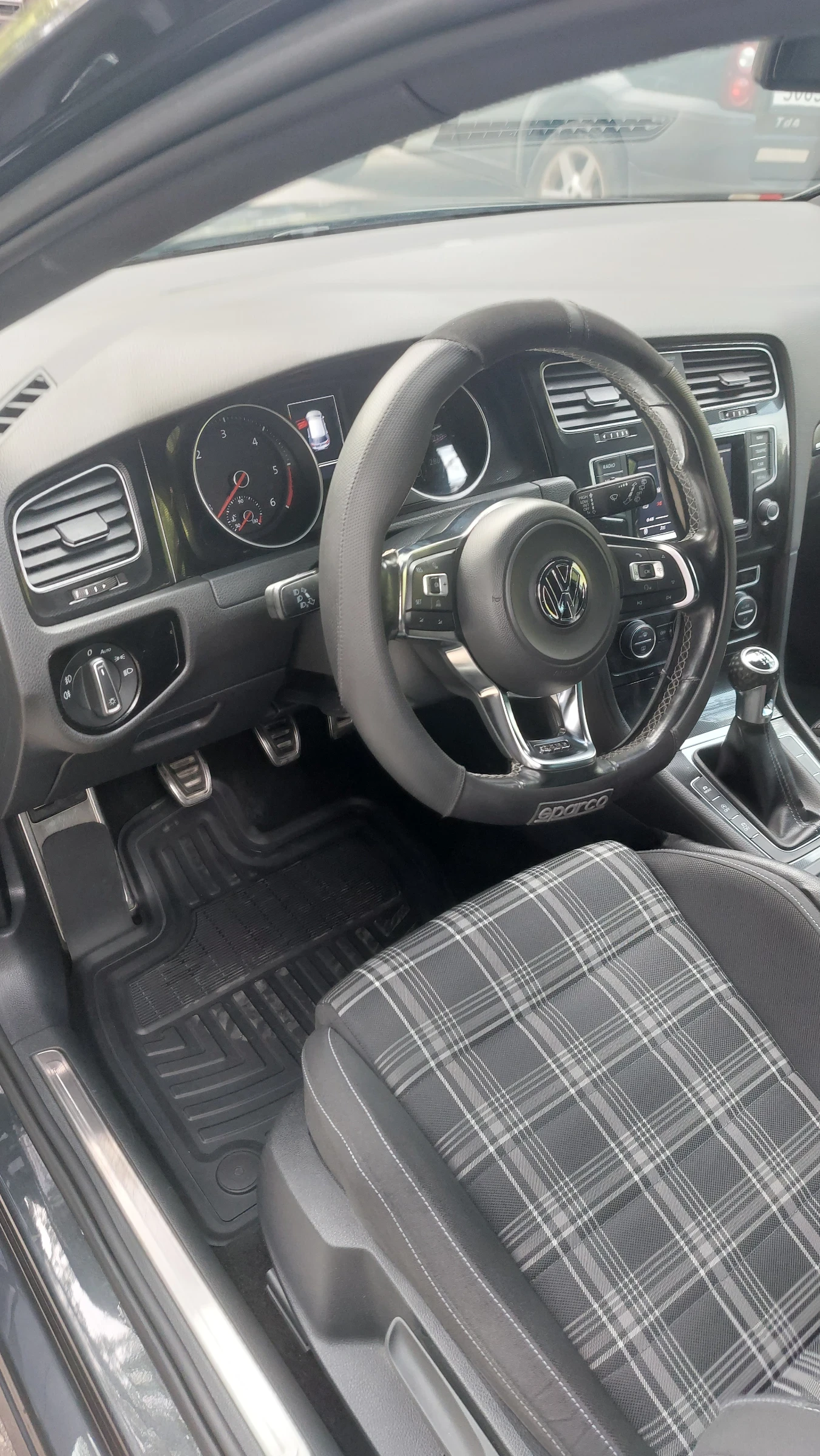 VW Golf GTD | Mobile.bg � ����������� 8