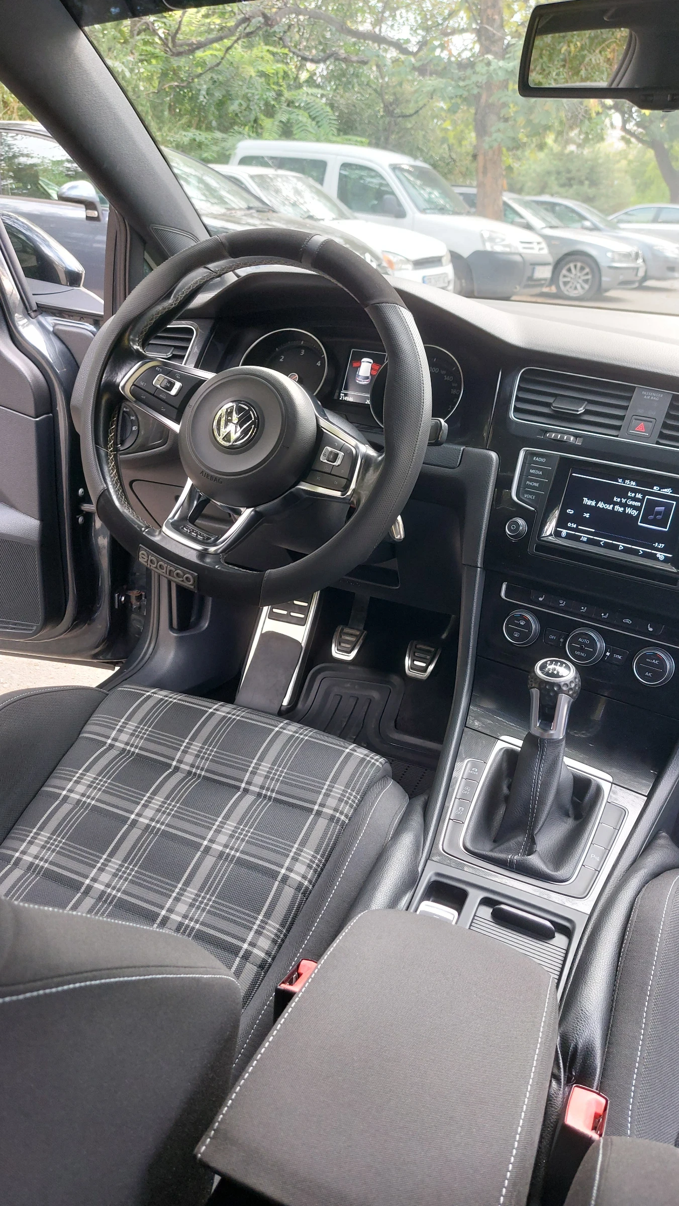 VW Golf GTD | Mobile.bg � ����������� 13