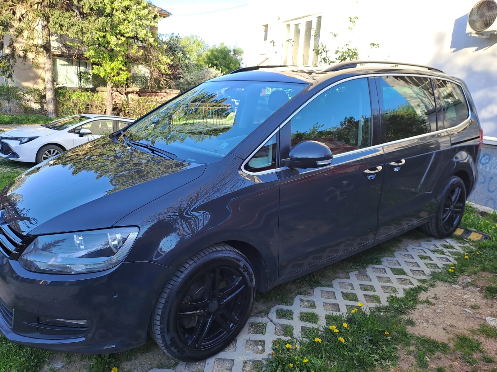 VW Sharan, снимка 2 - Автомобили и джипове - 54322880