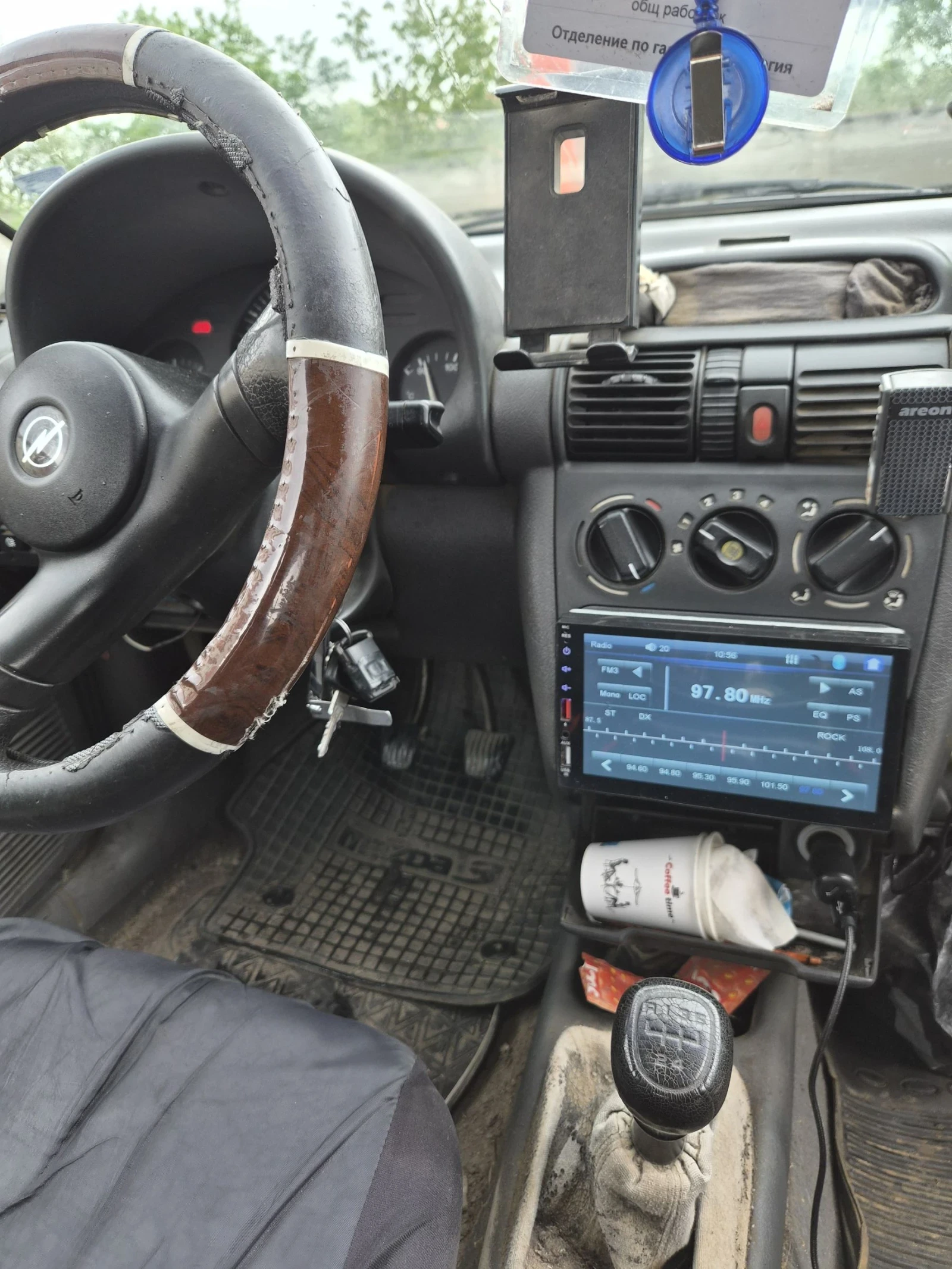 Opel Corsa, снимка 4 - Автомобили и джипове - 54629103