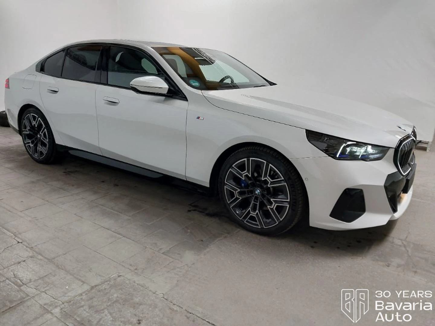 BMW 520 d xDrive M Sport Paket, снимка 5 - Автомобили и джипове - 54741852