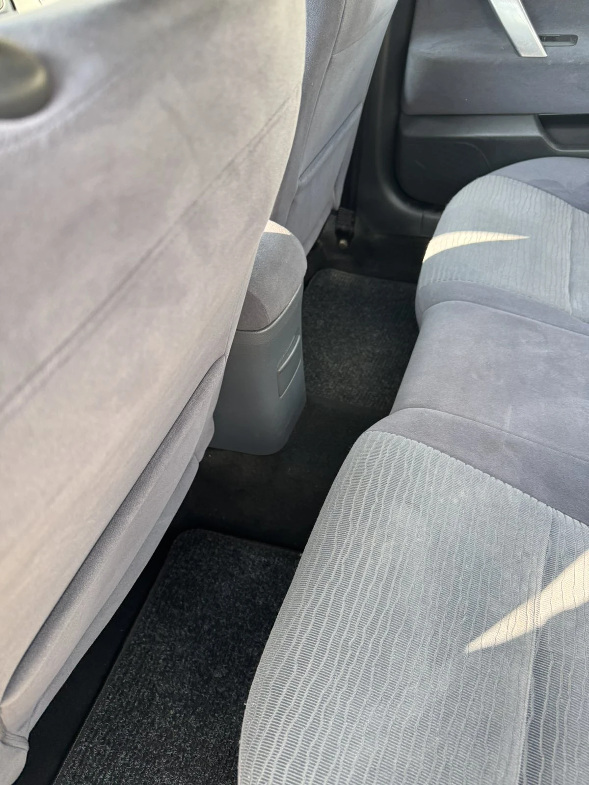 Nissan Primera 1.8, снимка 17 - Автомобили и джипове - 54809820