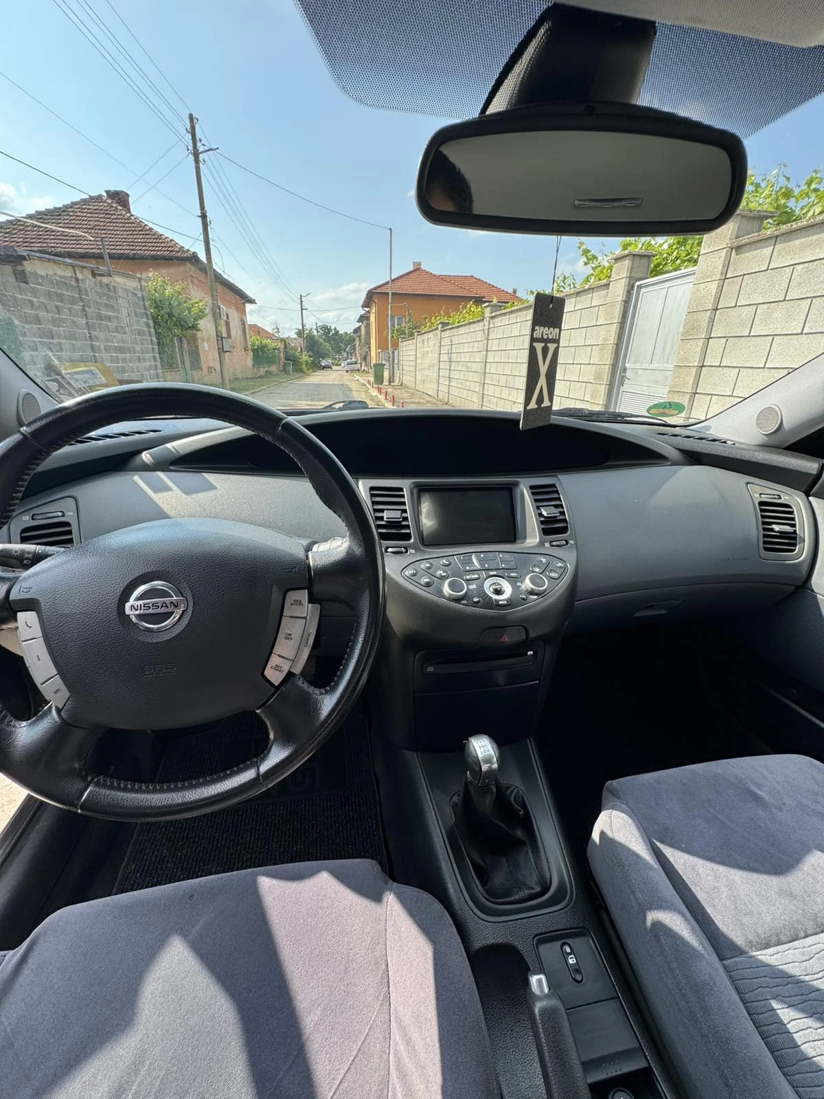 Nissan Primera 1.8, снимка 13 - Автомобили и джипове - 54809820
